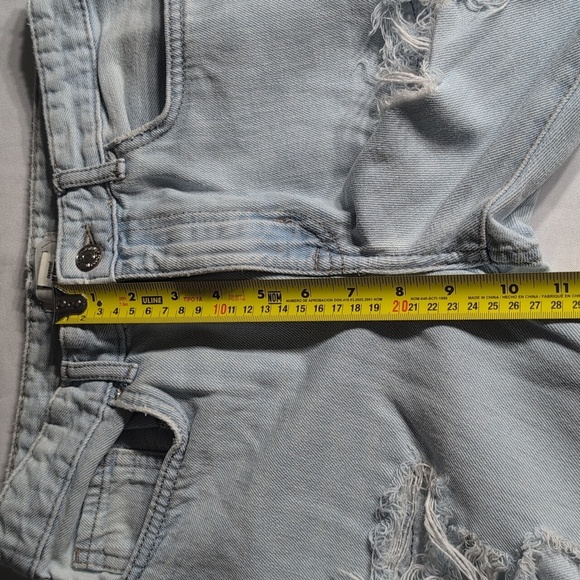 Forever21 Distressed Mom Jeans Size 26 - Picture 7 of 8